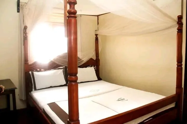 Valley Inn Kampala 2*,  Uganda